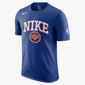 NIKE×NBA NEW YORK KNICKS LOOSE FIT Tee New York Knicks Essential Men's Nike NBA T-Shirt. Nike.com